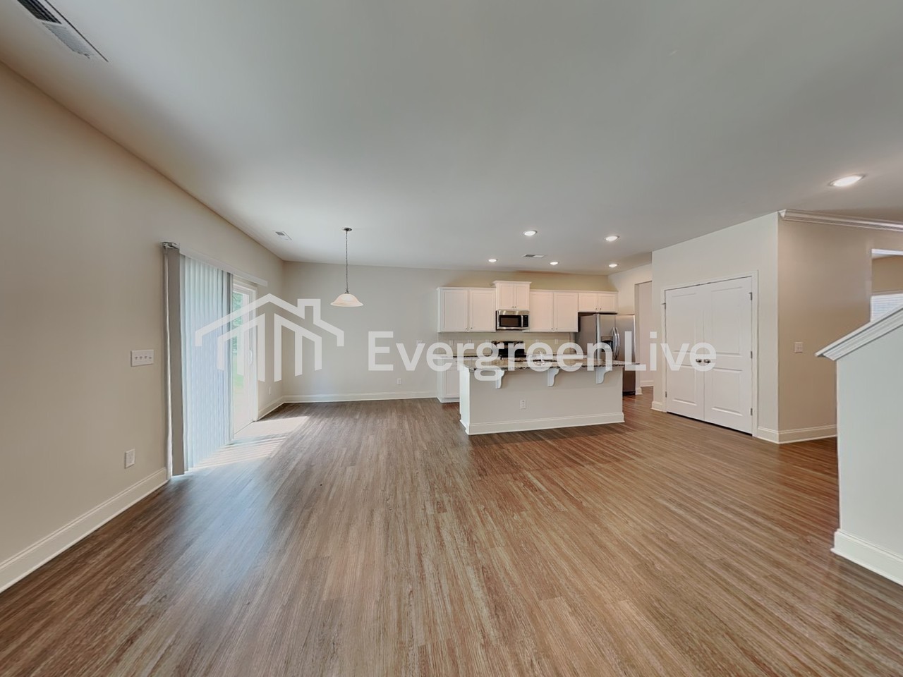 3208 Emerald Ridge Ct - Photo 3 of 20