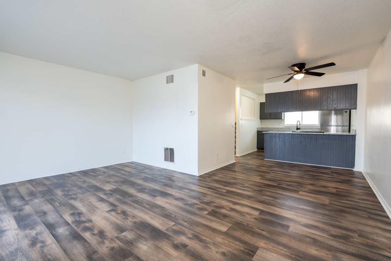 5590 S Gold St #300 - Photo 2 of 32