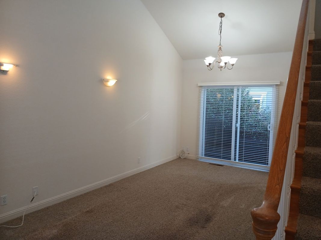 605 Fourth Ave - Photo 7 of 28