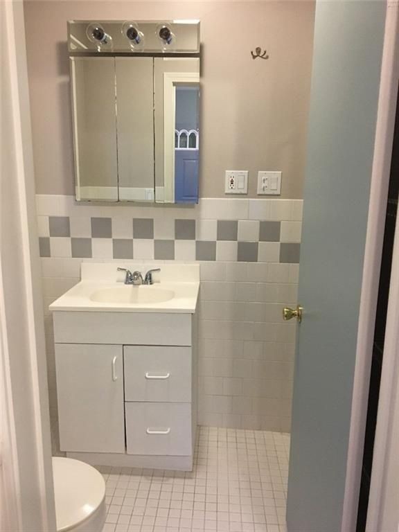 863 Newport Ave ##1 - Photo 2 of 5