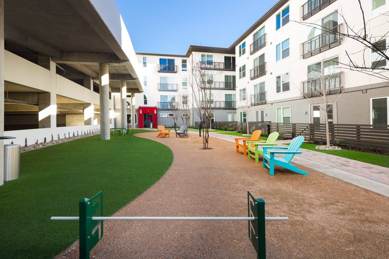 Cypress at Trinity Groves - Photo 2 of 45