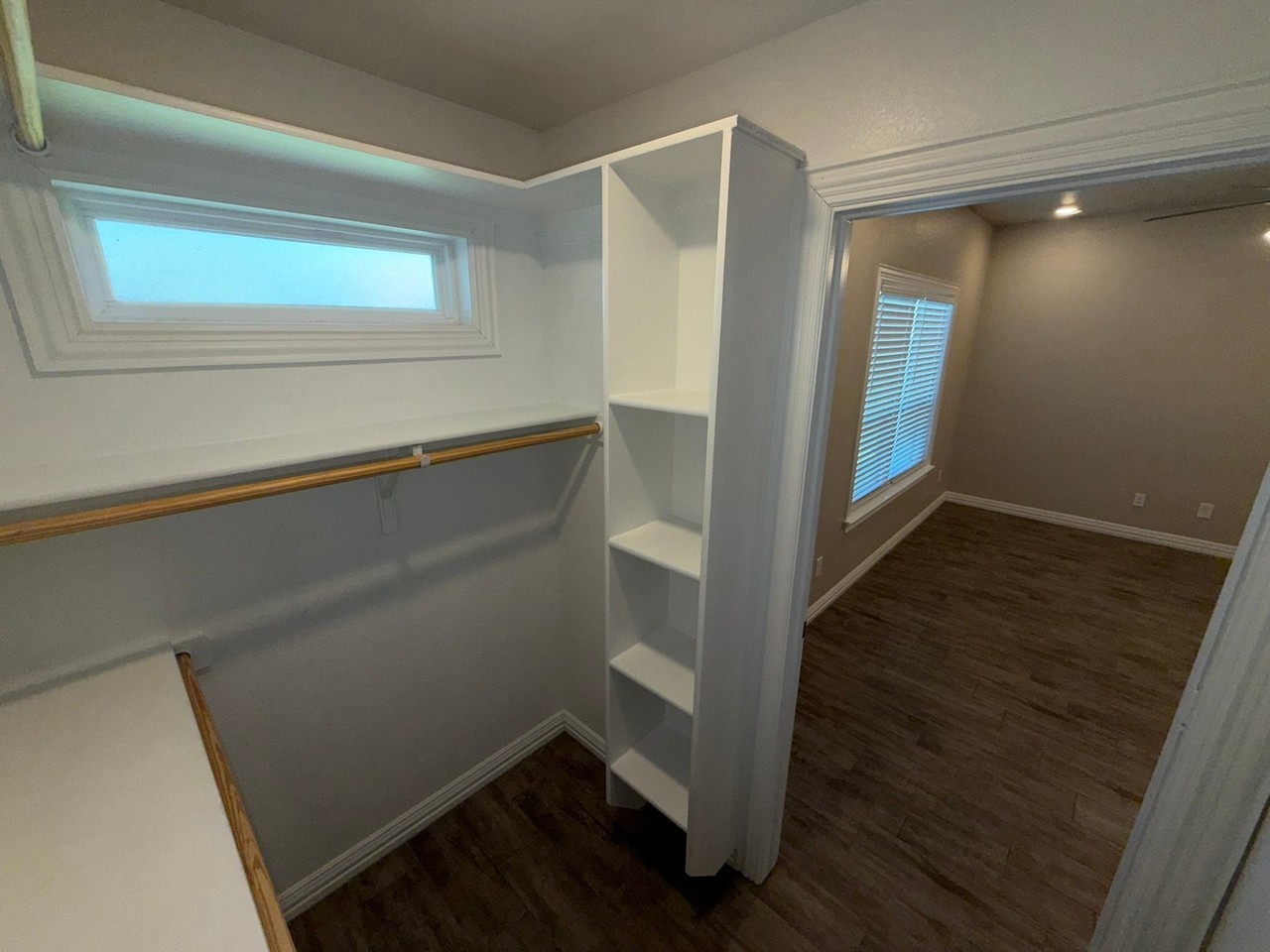 604 Wrigley Ln - Photo 2 of 13