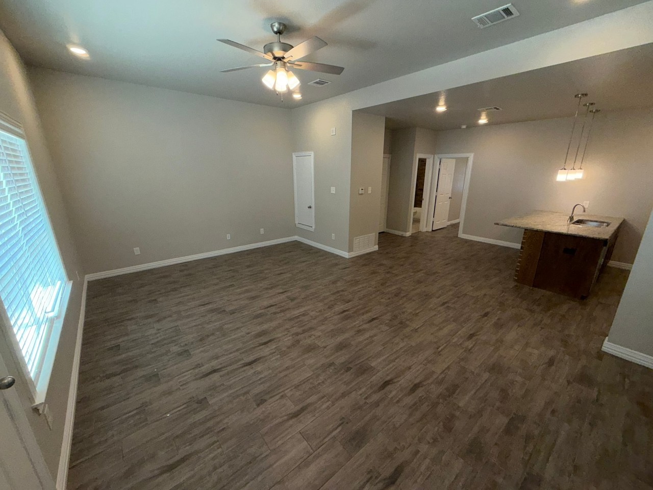 604 Wrigley Ln - Photo 6 of 13
