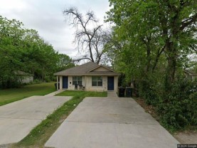 715 South 16th Street - Photo 1 of 1