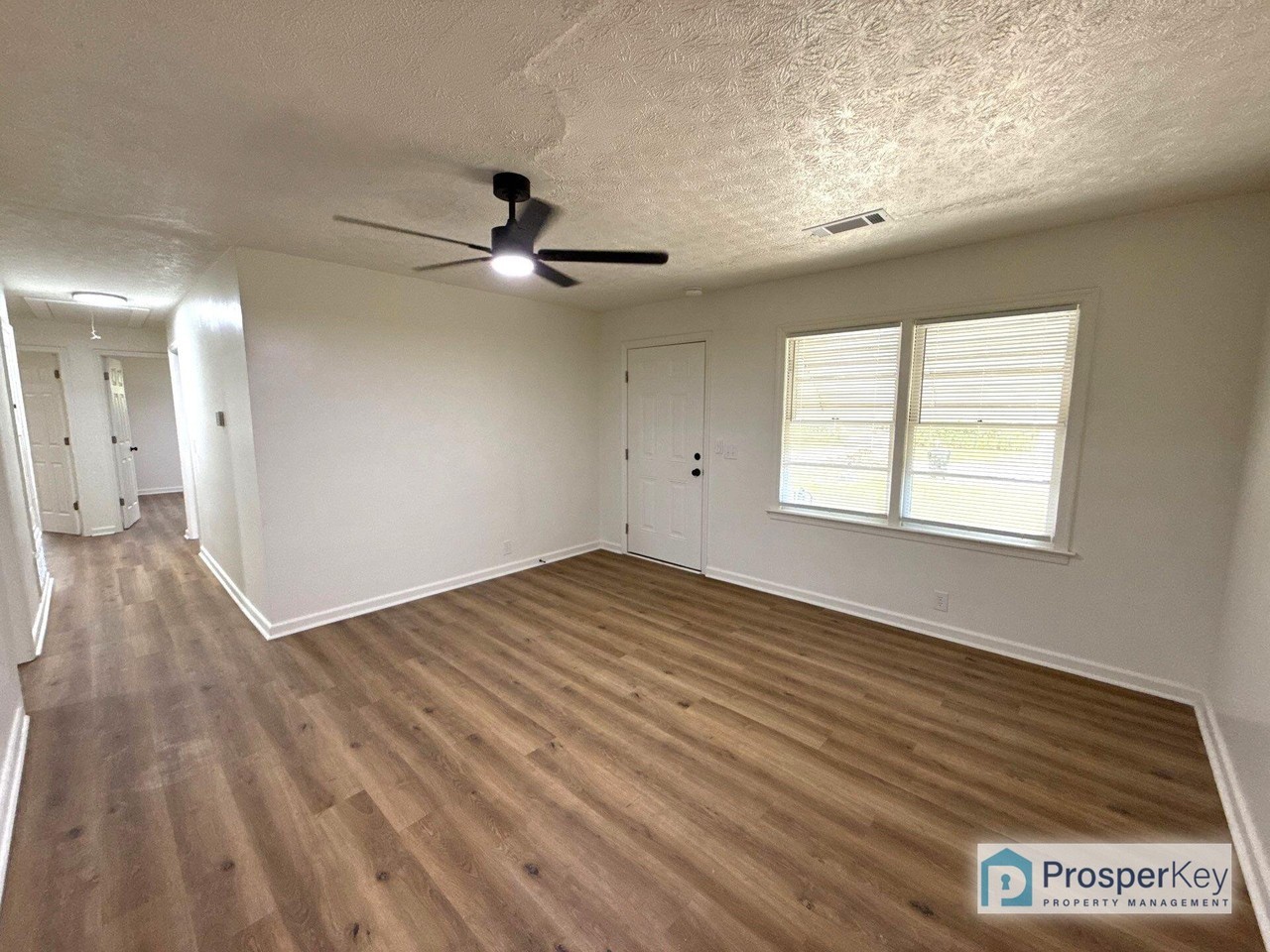 2309 Ginny Ave - Photo 3 of 13
