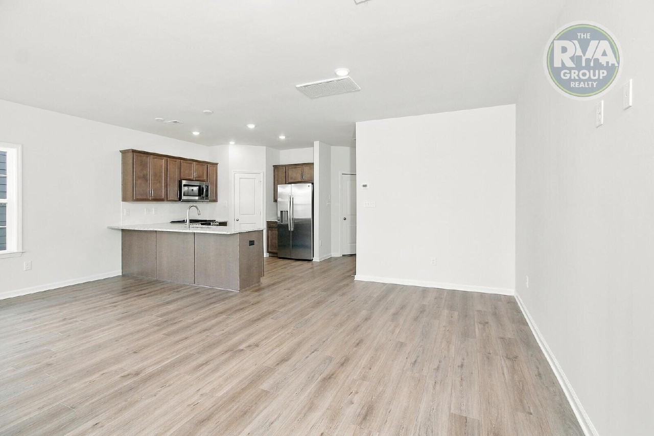6472 Lila Crest Ln - Photo 5 of 30