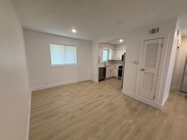 featured image of 2520 S 60th St