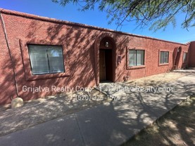 2833 Flanwill Maintenance - Photo 1 of 1