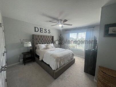 928 Virginia Ave #1 - Photo 5 of 9