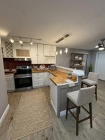 featured image of 213 N Kent St