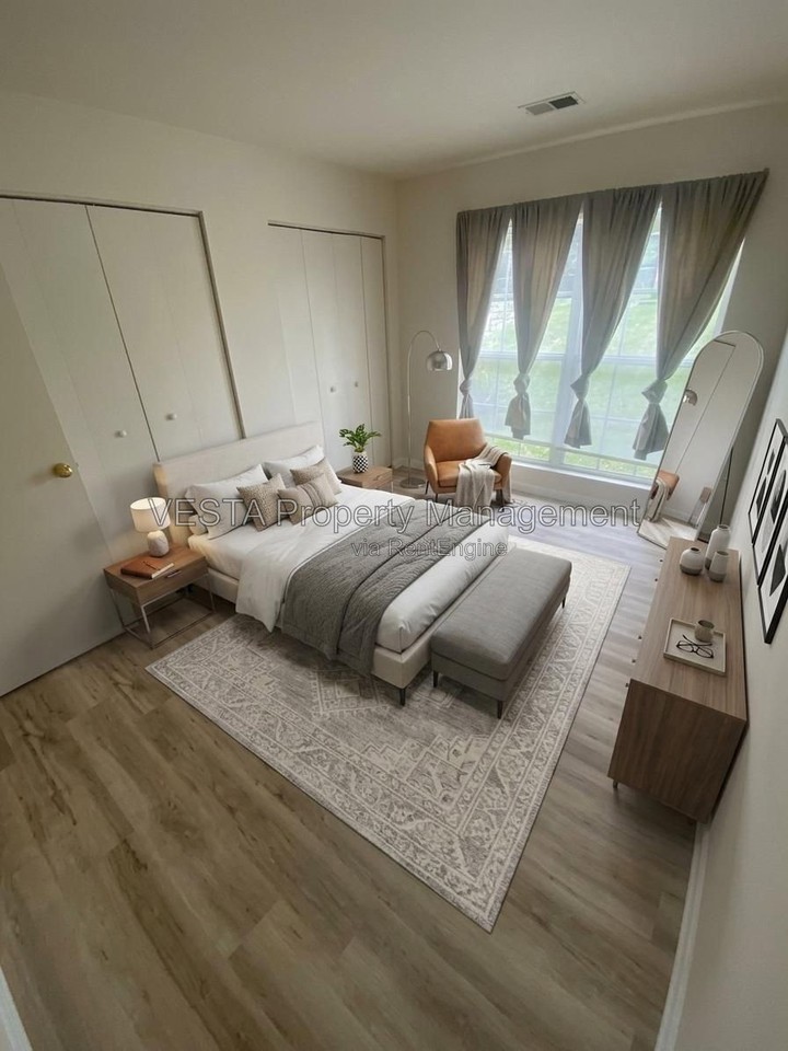 147 Brookland Ct #4 - Photo 4 of 9
