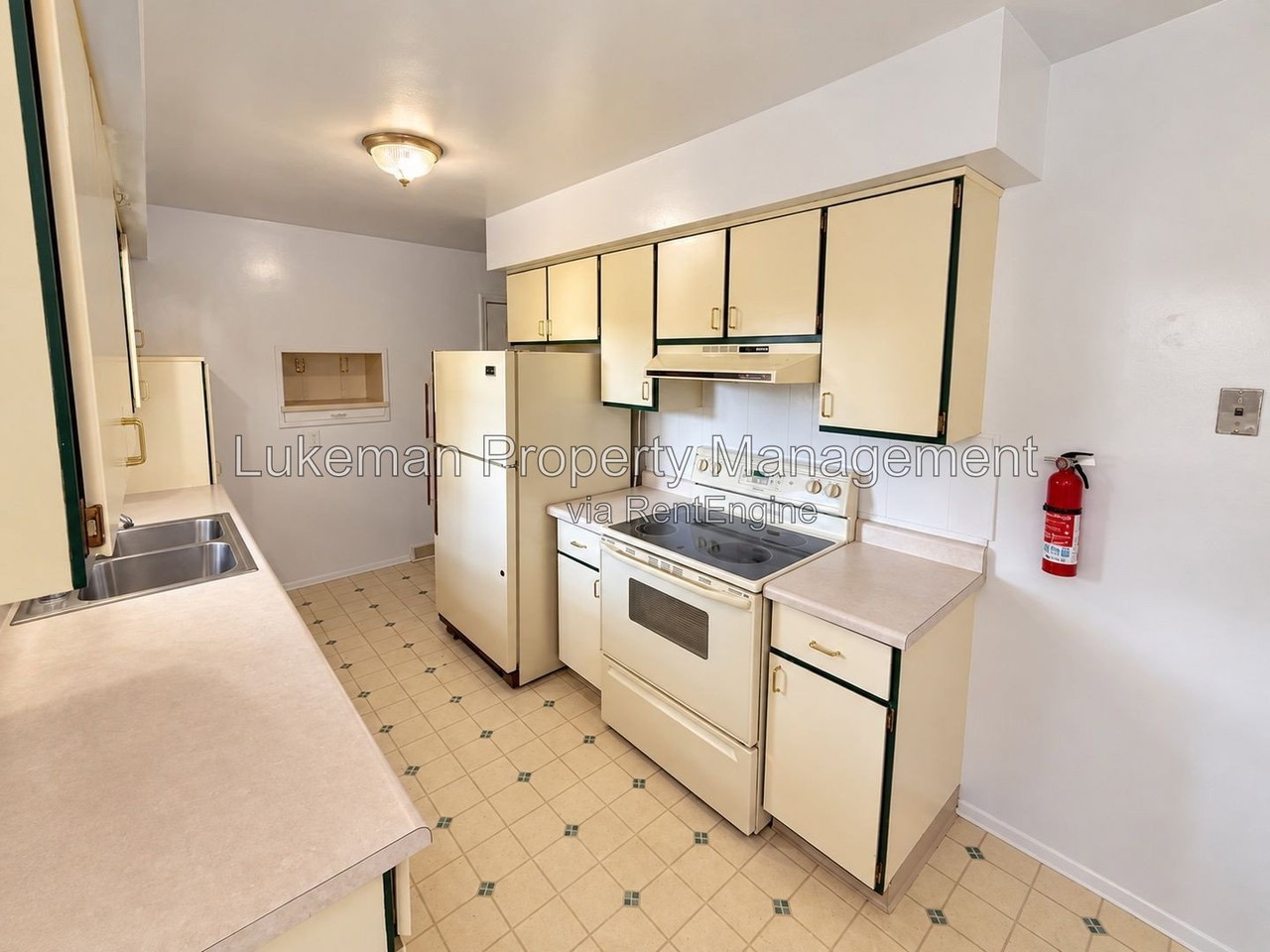 3201 Tamsin Ave - Photo 4 of 22