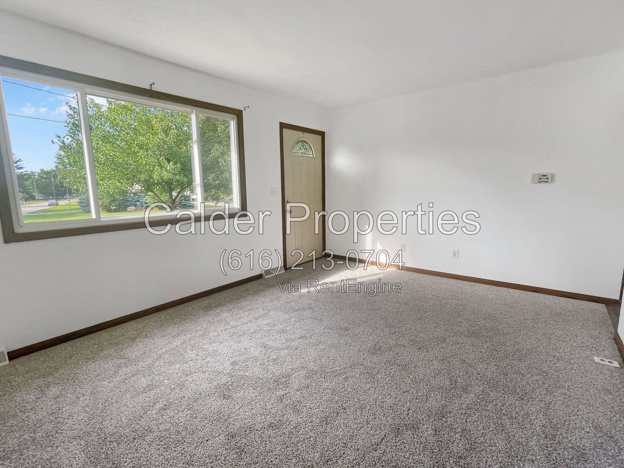 2300 Elmer Dr Ne - Photo 3 of 27