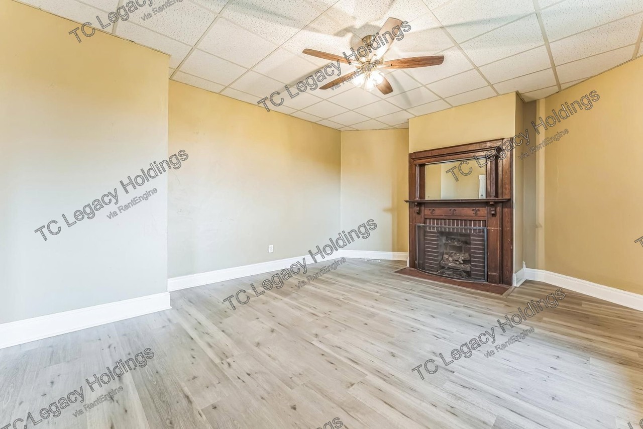 1502 W Virginia Ave - Photo 5 of 31