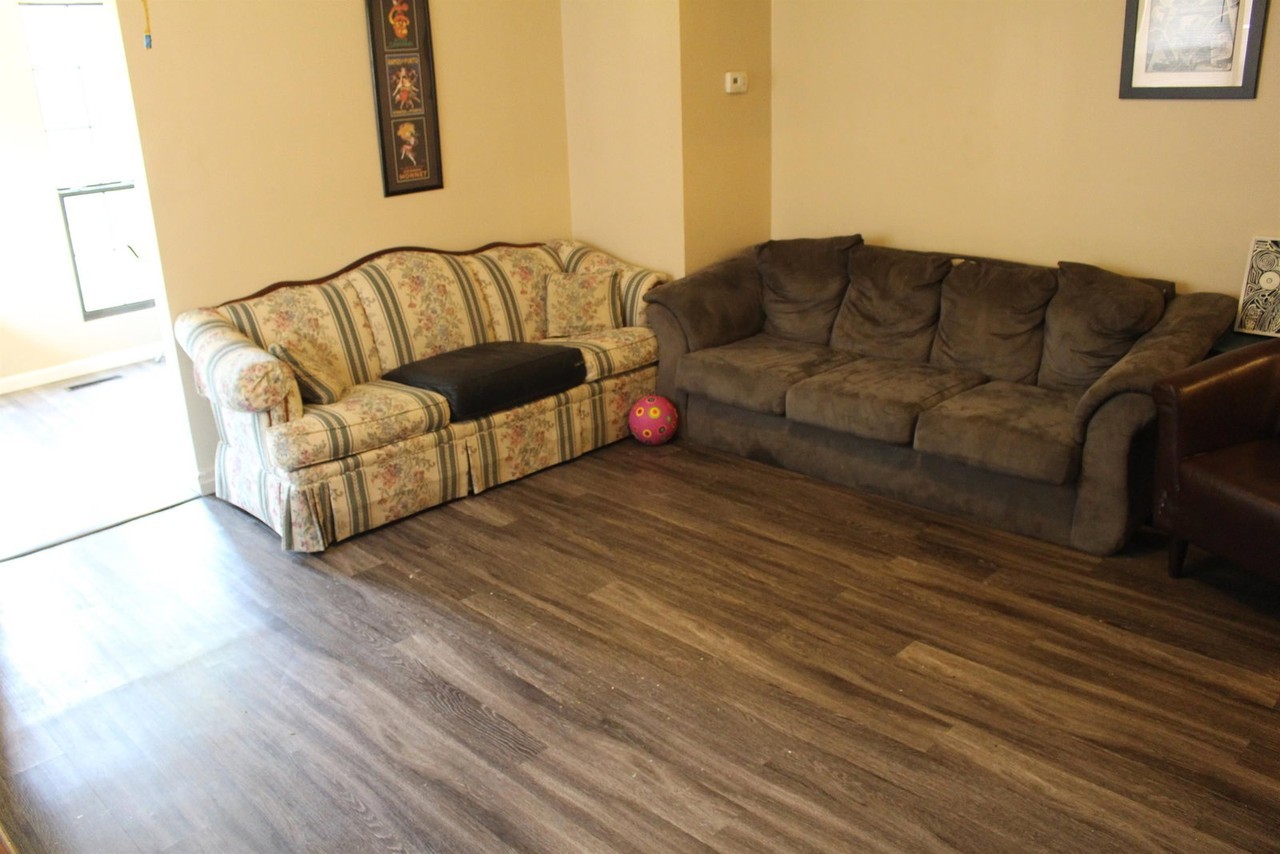 142 N Lancaster St - Photo 2 of 20