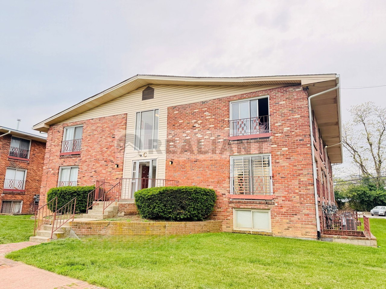 1708 Jennifer Rd #D8 - Photo 7 of 13