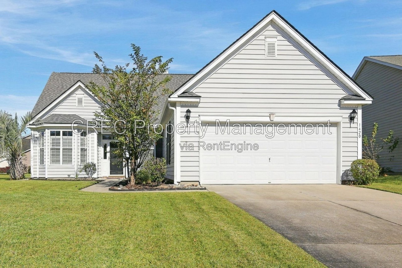 1420 Chimney Swift Ln