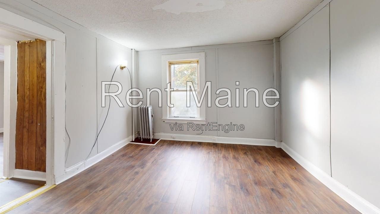 67 Cedar St #2 - Photo 3 of 8