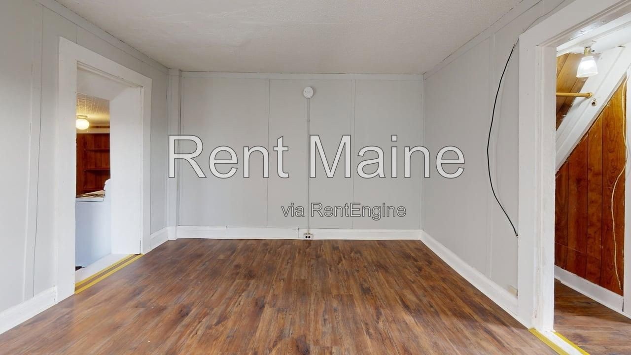 67 Cedar St #2 - Photo 4 of 8