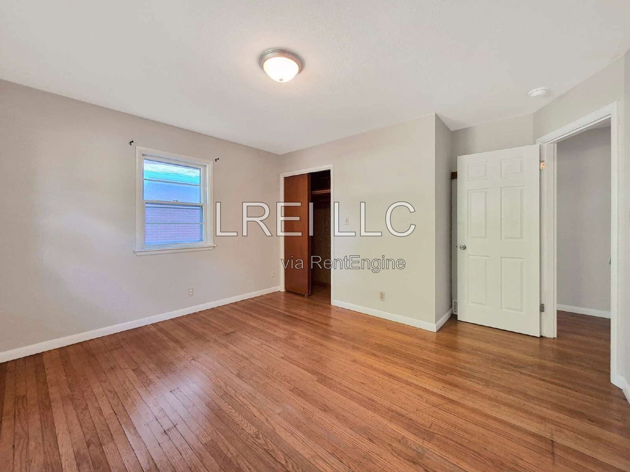 1930 Meadowcreek Dr - Photo 6 of 19