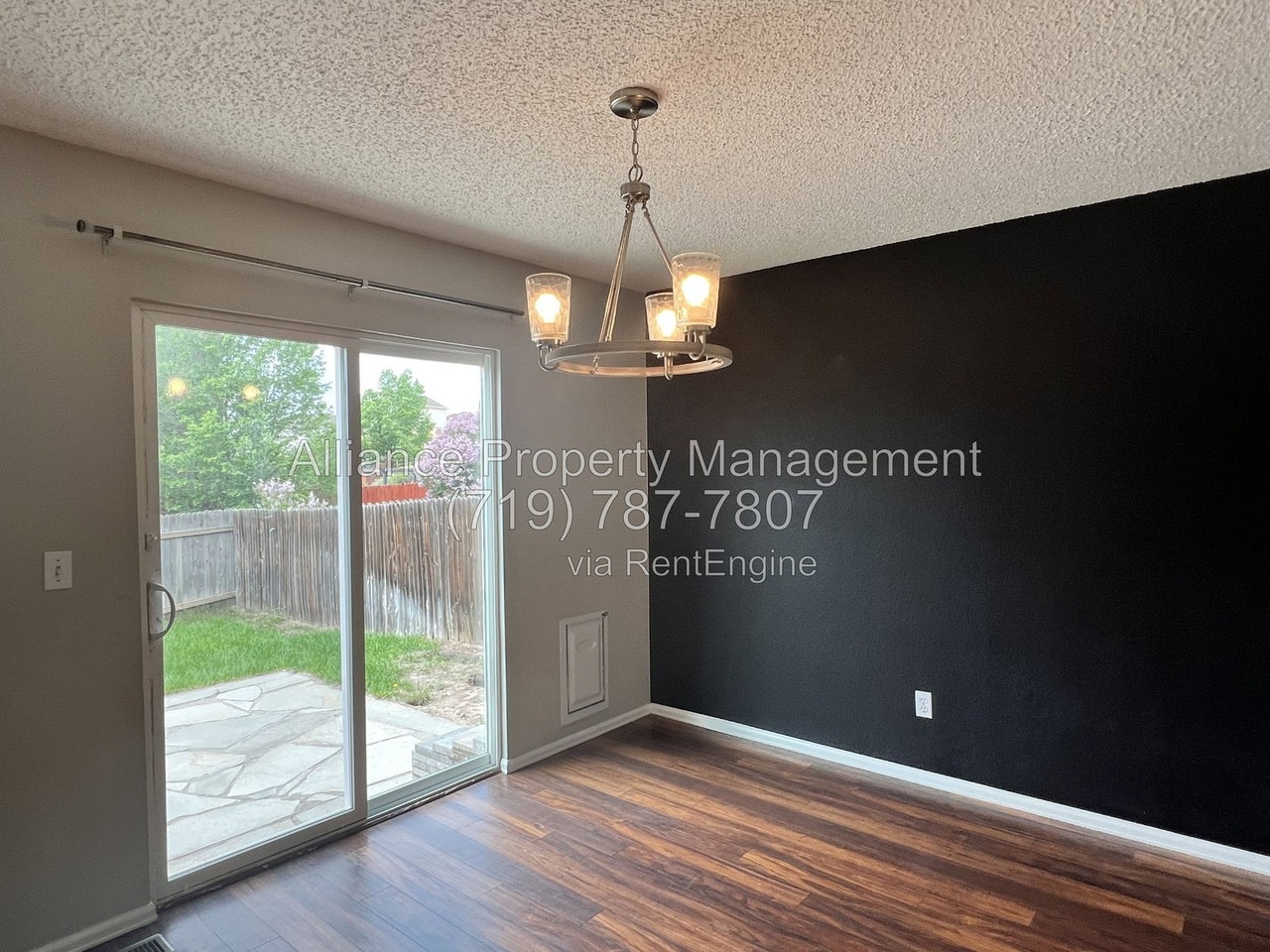 5985 Christa Ct - Photo 6 of 38