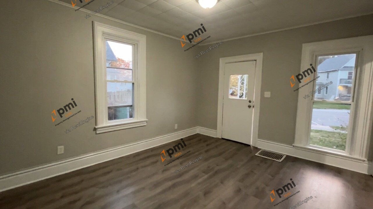 403 Rose St - Photo 6 of 18