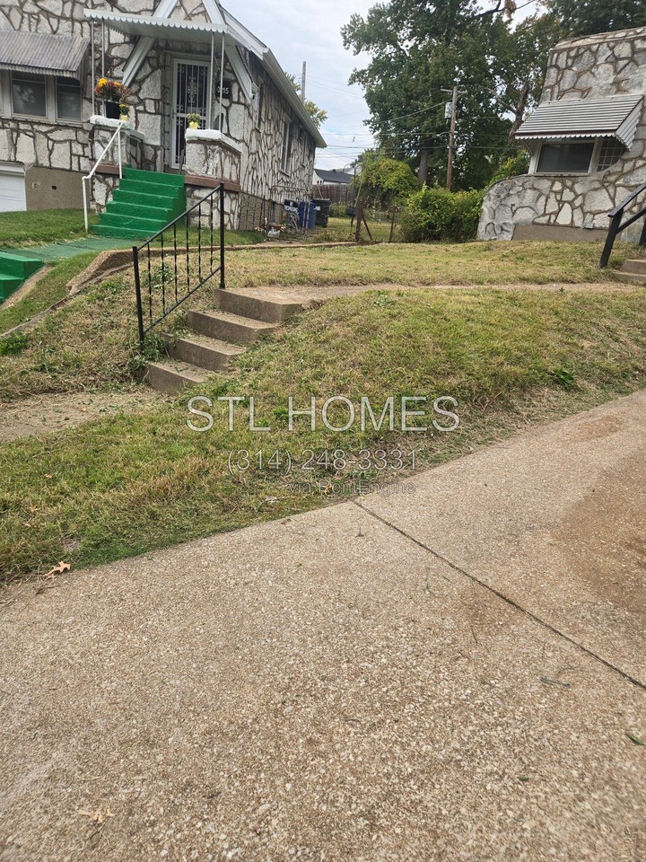 3217 Kemp Dr - Photo 6 of 20