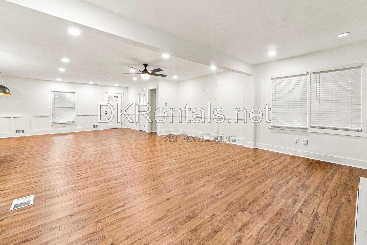 4464 Timber Ridge Dr - Photo 3 of 15
