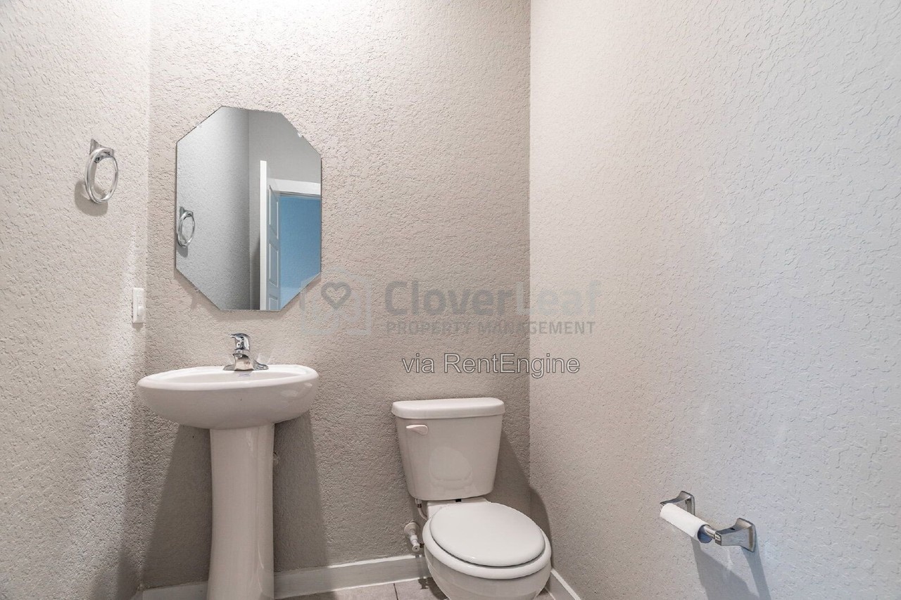 827 Laurel Run - Photo 6 of 38