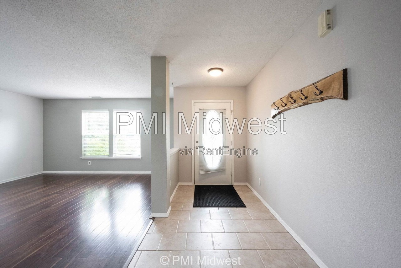 6114 Amber Valley Ln - Photo 2 of 31