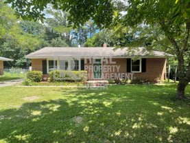 2567 Huntington Dr - Photo 1 of 1