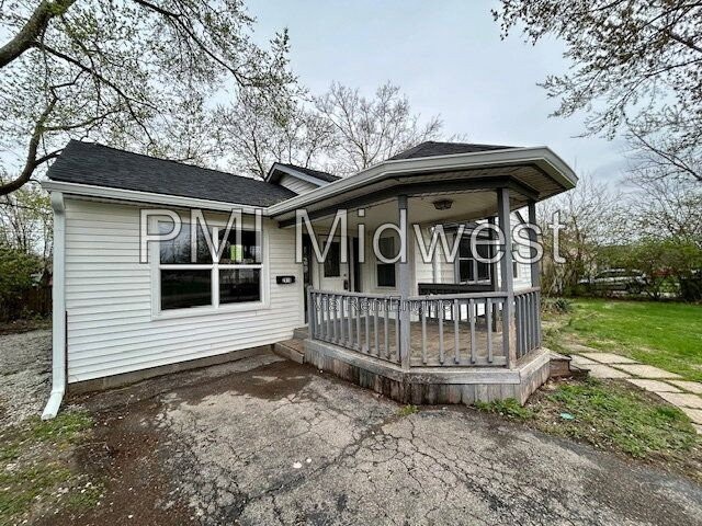 2816 Perkins Ave - Photo 3 of 28