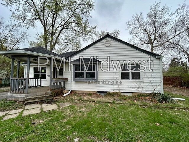 2816 Perkins Ave - Photo 4 of 28