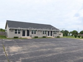 featured image of 1100 Carrie Ln #8