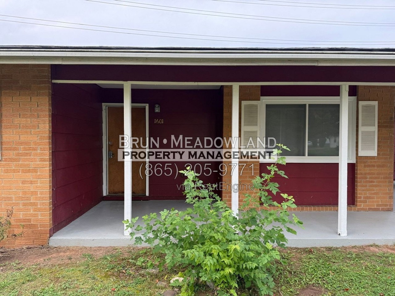 1601 Henrietta Ave - Photo 3 of 31