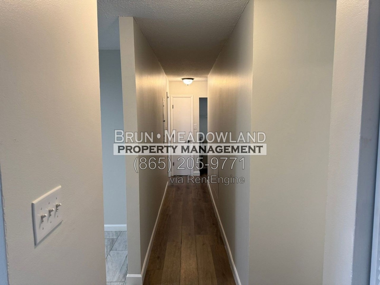 1601 Henrietta Ave - Photo 4 of 31