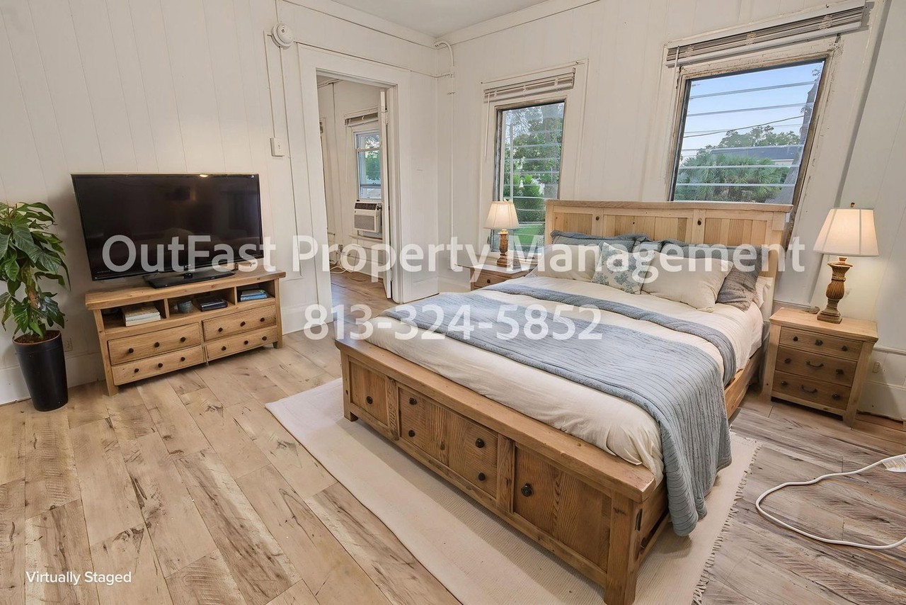 915 E Palmetto St #5 - Photo 6 of 29