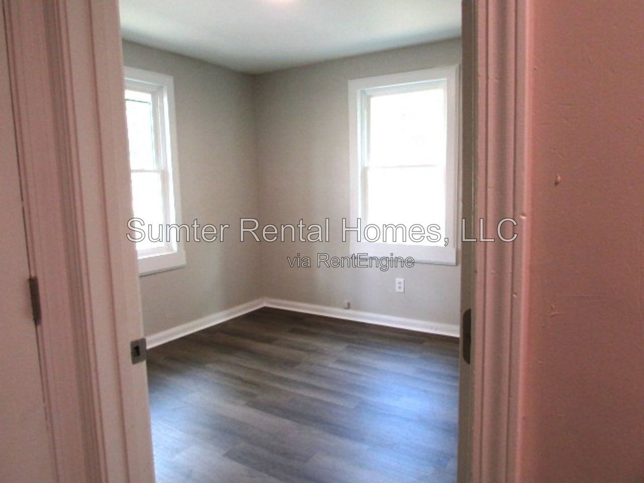 408 Robney Dr - Photo 4 of 9