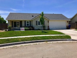 featured image of 5884 E Kaviland Ave