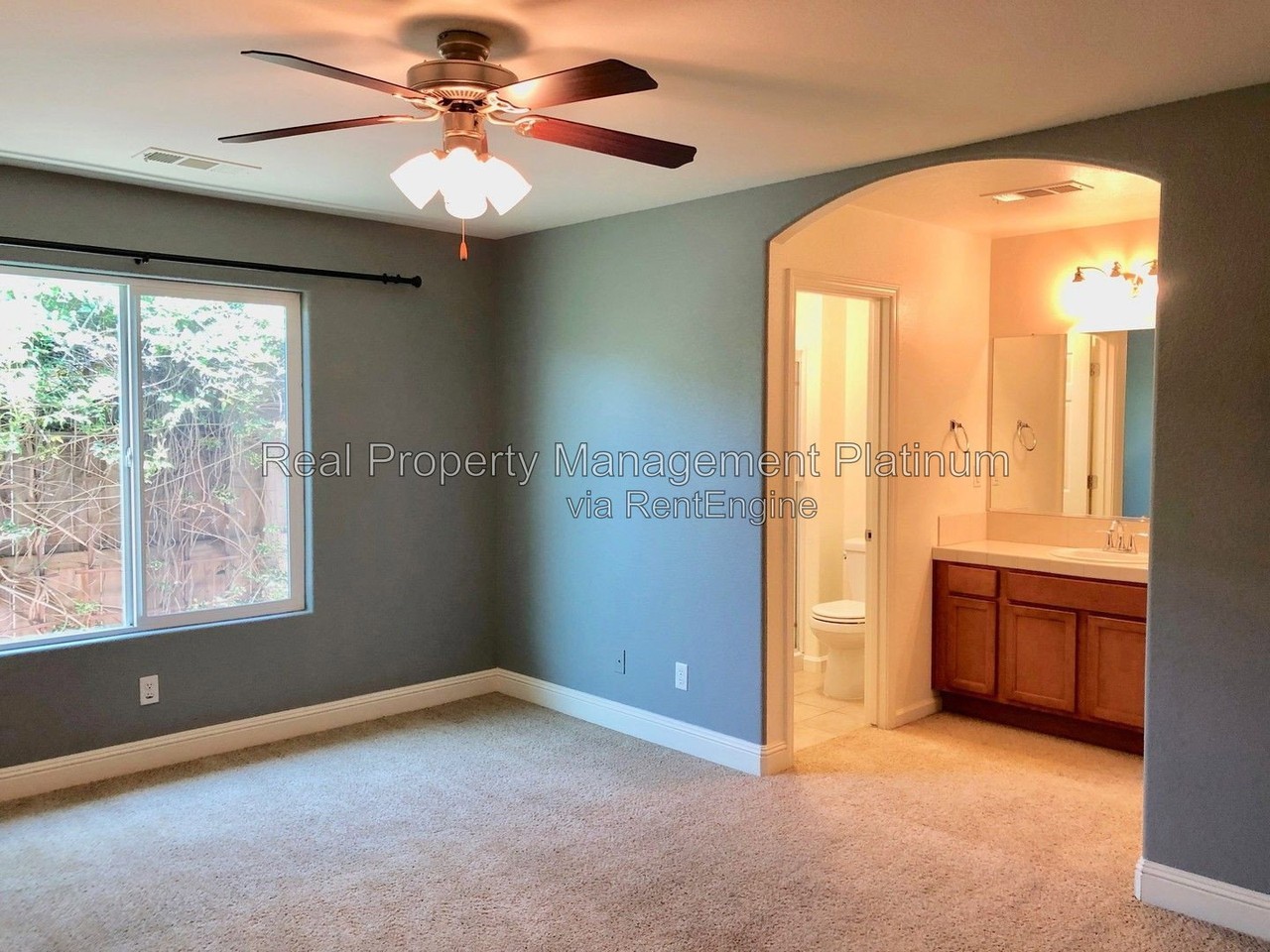 5884 E Kaviland Ave - Photo 6 of 17