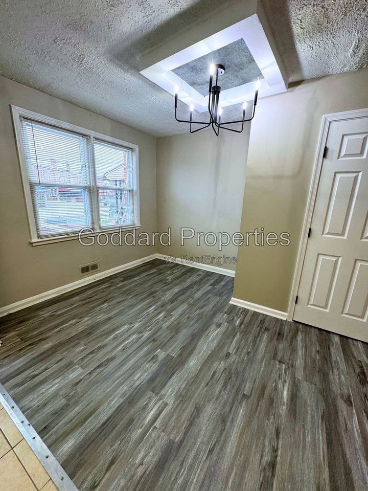 3548 Mcshane Way - Photo 6 of 16