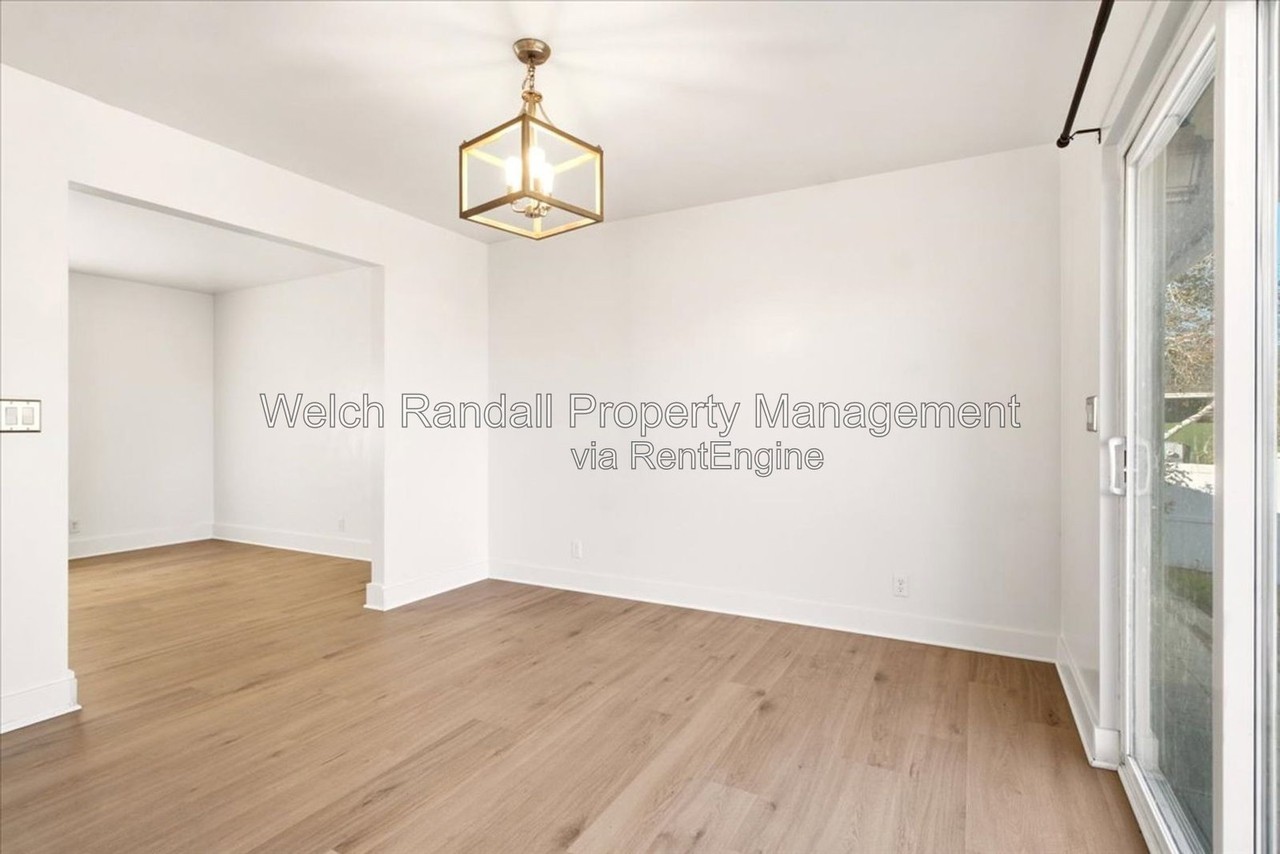 3736 W 4100 S - Photo 5 of 36