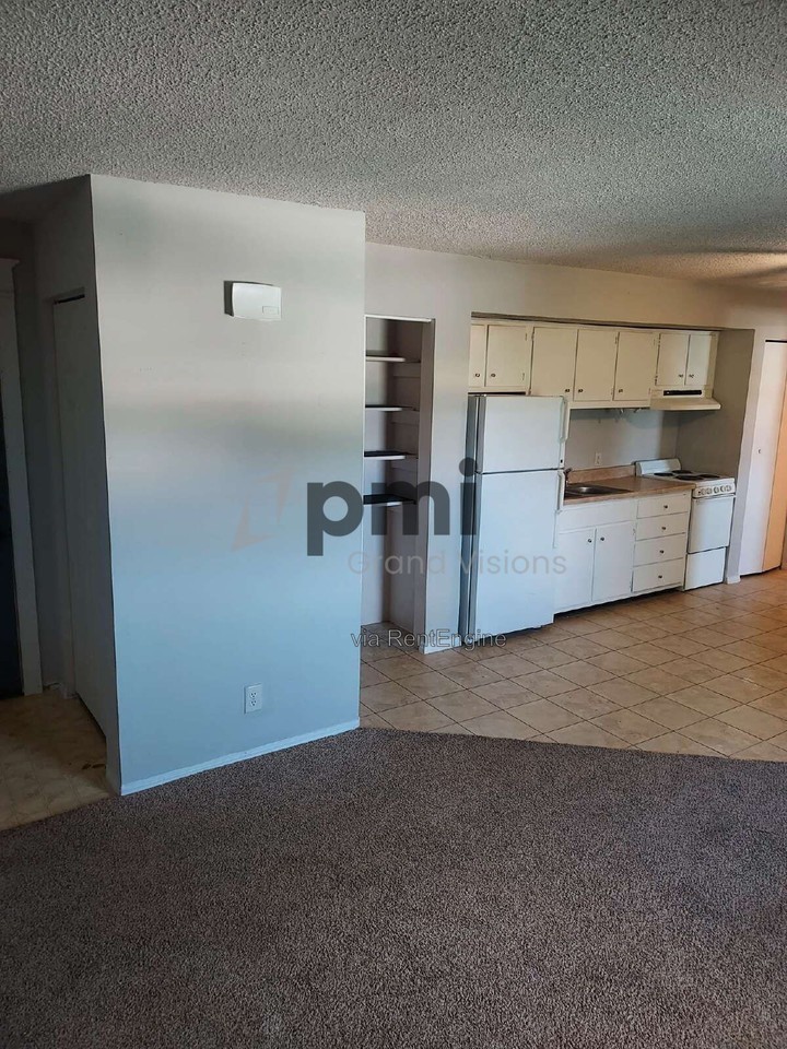 465 E Main St #6 - Photo 2 of 11