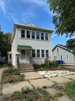 featured image of 1081 13th Ave Se