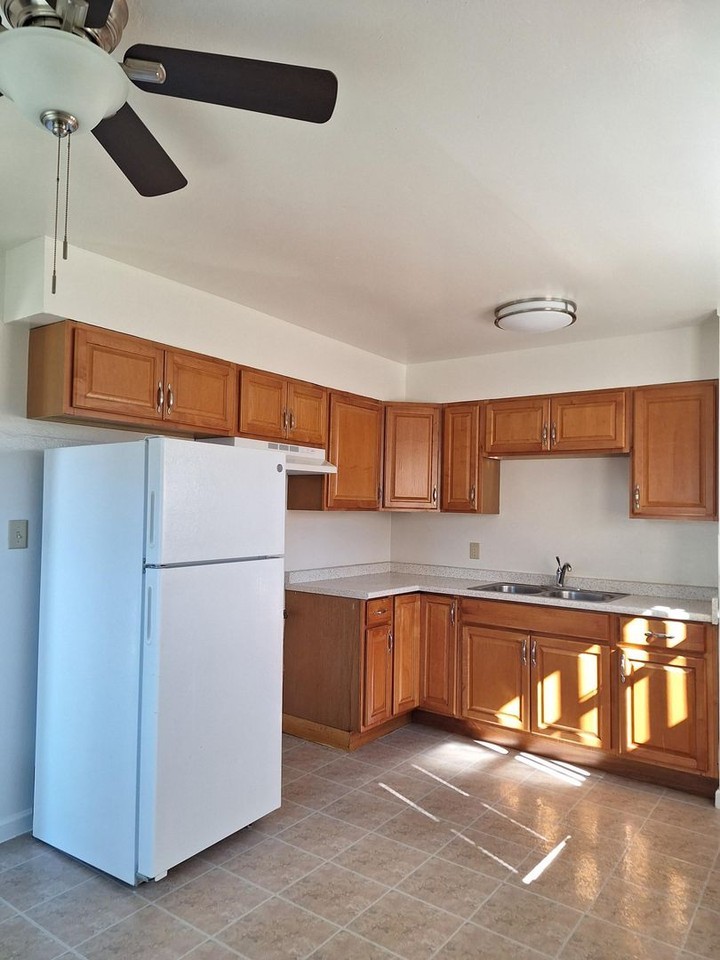 4761 Coconino Way - Photo 4 of 10