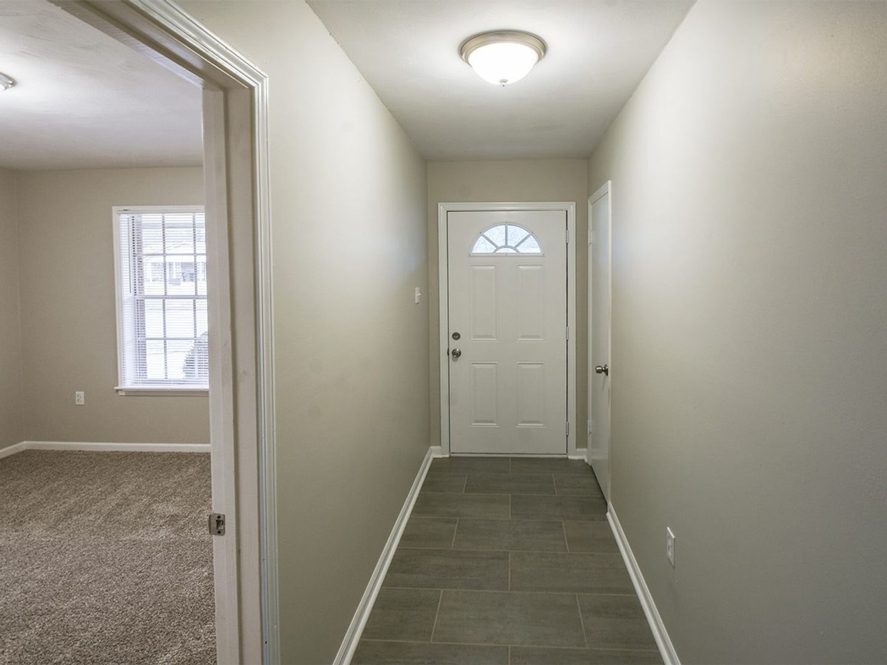 3691 Hanna Dr - Photo 2 of 16