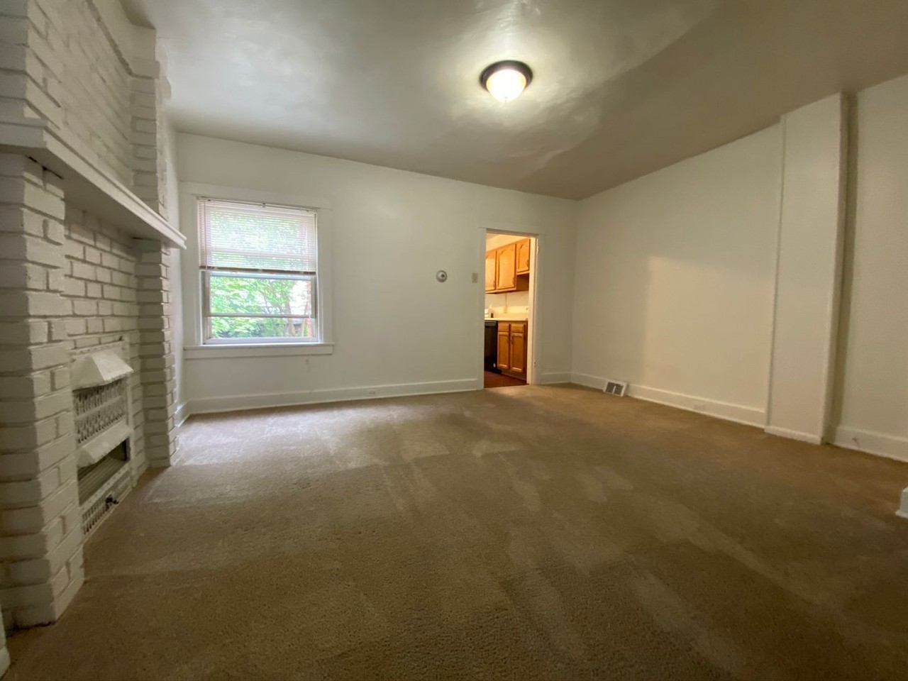 6615 Ridgeville St - Photo 3 of 11