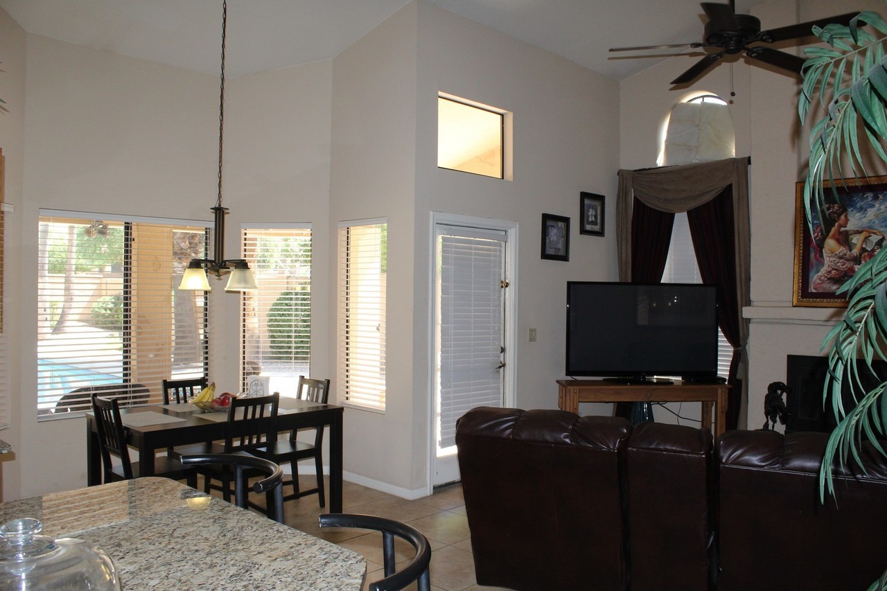 9882 E Aster Dr - Photo 7 of 23
