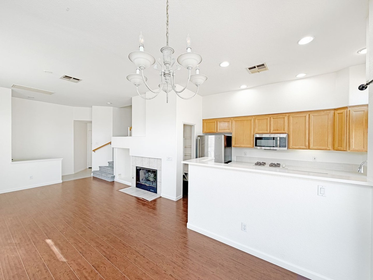 11954 Cypress Canyon Rd #2 - Photo 5 of 33