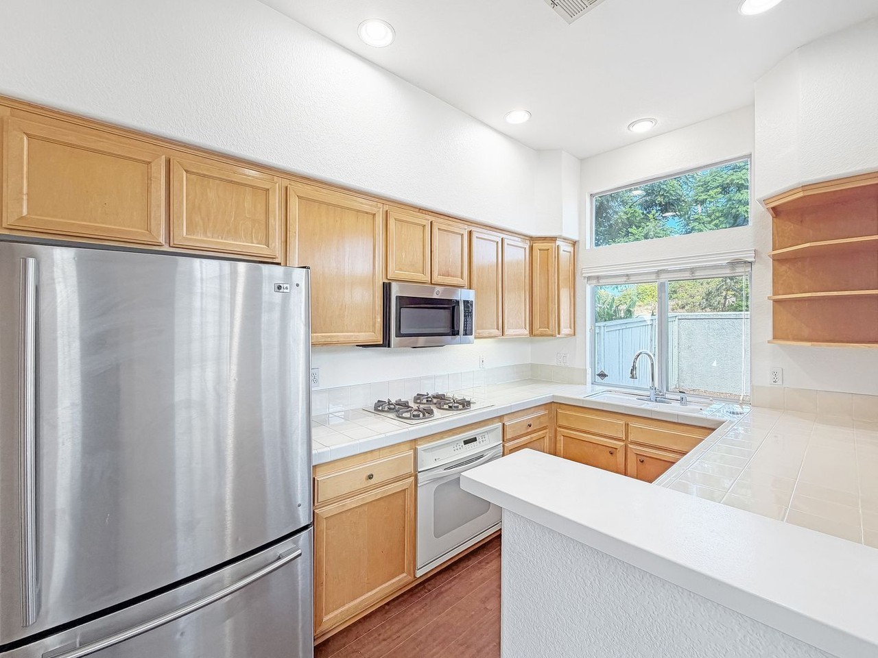 11954 Cypress Canyon Rd #2 - Photo 7 of 33